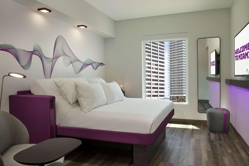 Yotelpad Miami Room photo
