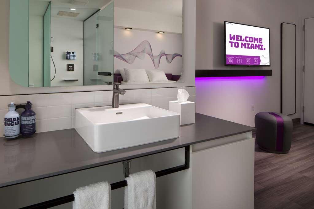 Yotelpad Miami Room photo