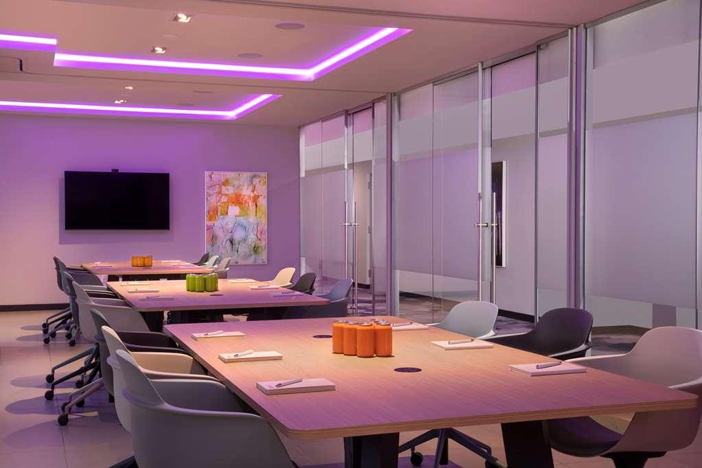 Yotelpad Miami Facilities photo